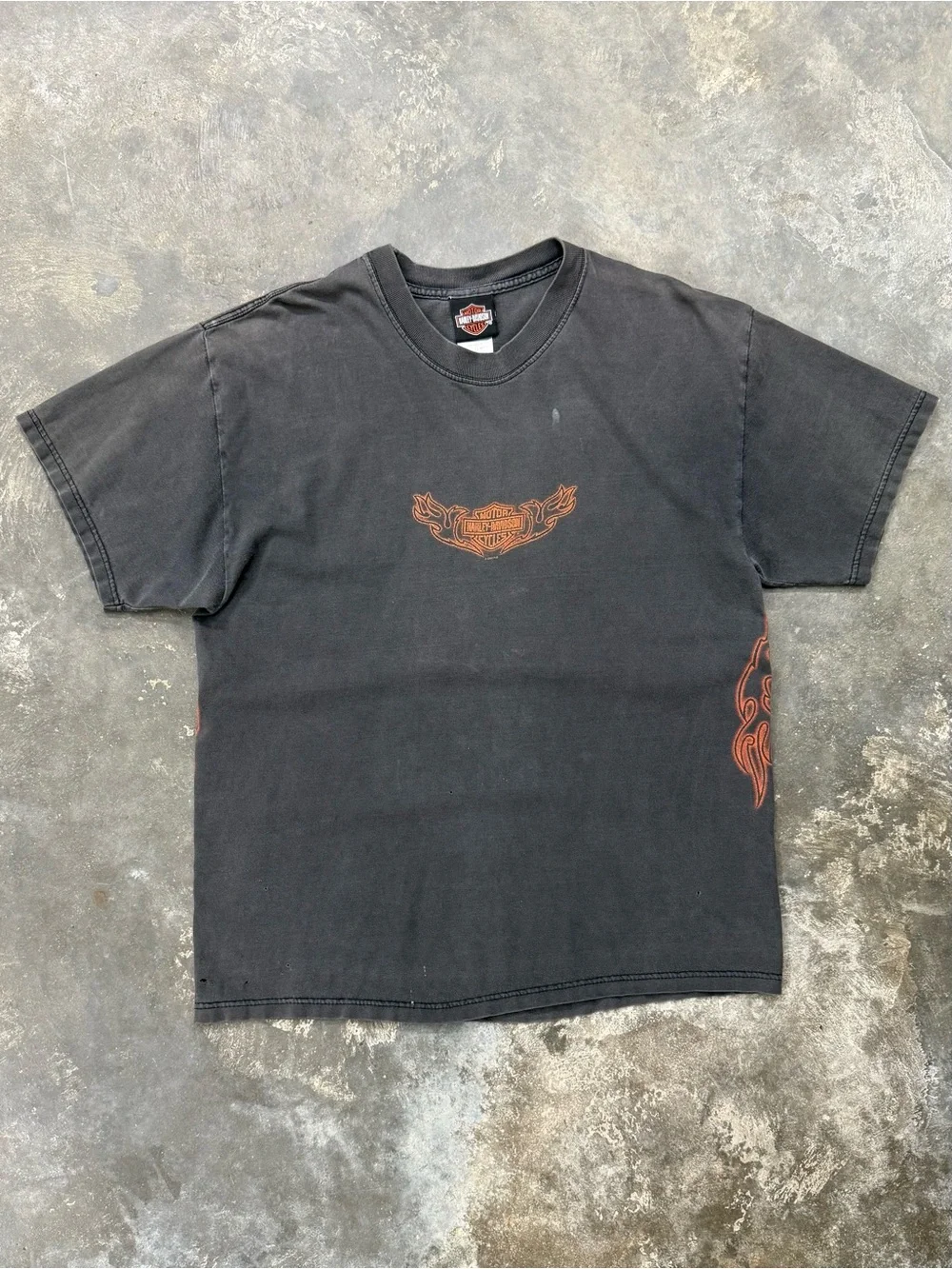 Vintage 2002 Harley Davidson Rare Side Print Tribal Flame Faded Y2K - Picture 2 of 12